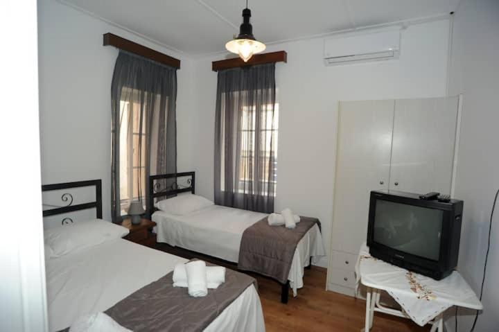 Crecian Water Front Apartment Aigeira Ngoại thất bức ảnh
